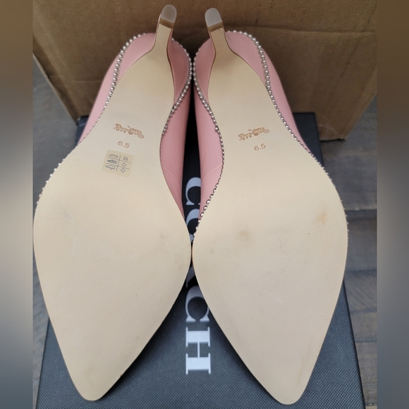 Coach Parker BC Pumps - Picture 3 of 7